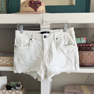 Kut from the Kloth JANE high rise White Jean Shorts. Size 4.